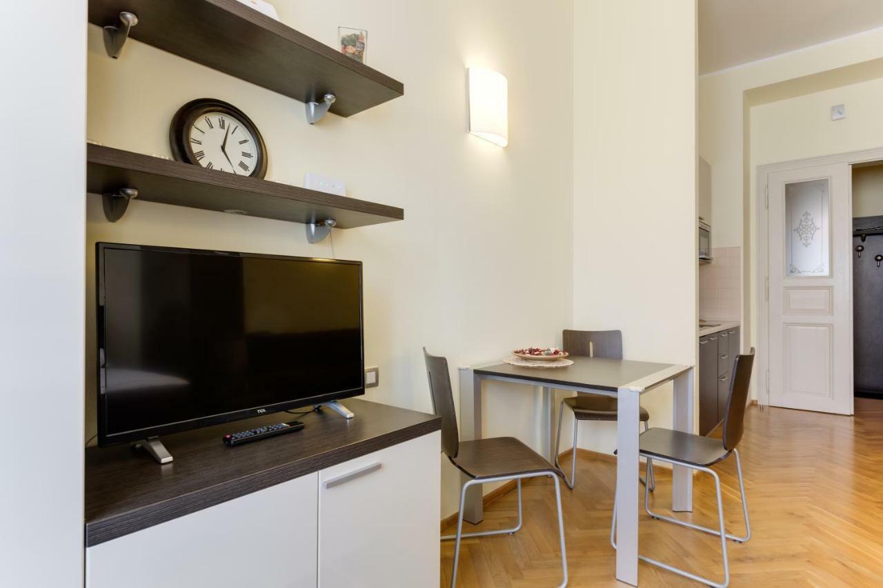 Halkova Studio Prague Luaran gambar
